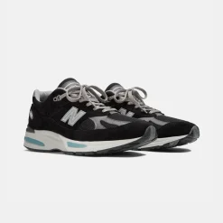 New Balance Made In UK 991v2 Black Smoked Pearl & Silver