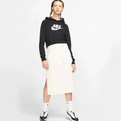 Nike Sportswear Essential Black