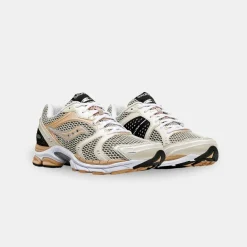 Saucony ProGrid Triumph 4 Women's Cream Tan