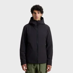 Woolrich Men's Pacific Jacket in Tech Softshell Black