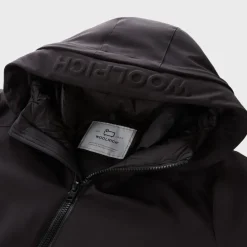 Woolrich Men's Parka In Tech Softshell Black